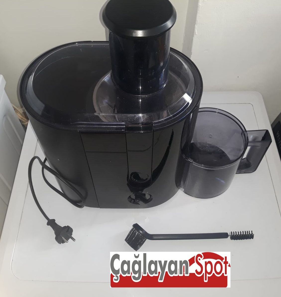 Braun Multiquick 3 Meyve Sıkacagi 2 Braun Multiquick 3 J300 Katı Meyve ve Sebze Sıkacağı-800W