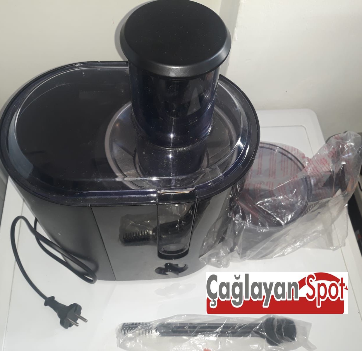 Braun Multiquick 3 Meyve Sıkacagi 4 Braun Multiquick 3 J300 Katı Meyve ve Sebze Sıkacağı-800W